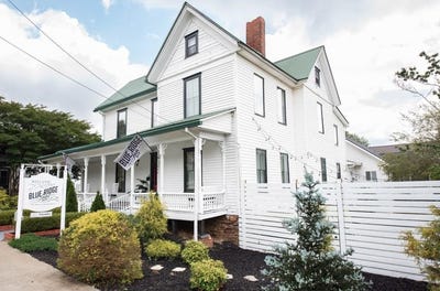 /international/us/477-first-street-blue-ridge-ga-110100326549/