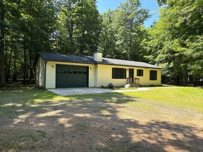 /international/us/9674-oak-ln-minocqua-wi-110100917591/