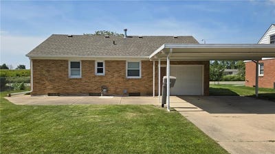 /international/us/806-oakland-place-ne-austin-mn-110100944557/?lang=zh-tw