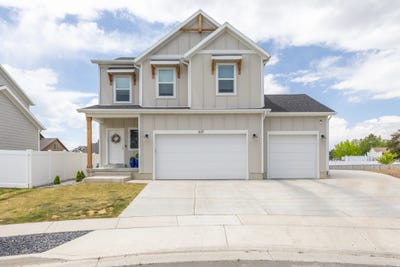 /international/us/1117-s-1275-w-clearfield-ut-110108018516/