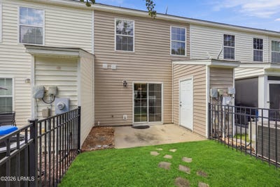 /international/us/114-slater-street-bluffton-sc-110120527721/