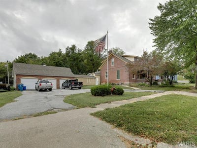 /international/us/815-washington-street-canton-mo-110103252360/