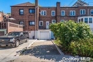 /international/us/31-14-77-street-jackson-heights-ny-110096115840/