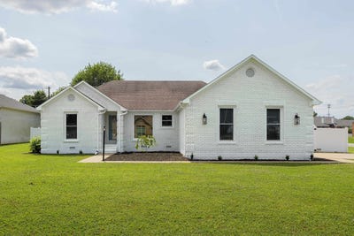 /international/us/700-edison-ave-muscle-shoals-al-110108959002/