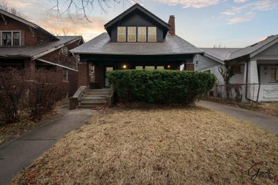 /international/us/127-cedarhurst-place-highland-park-mi-110098178963/