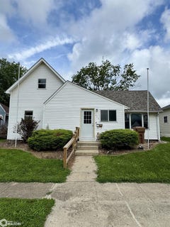 /international/us/506-chicago-street-audubon-ia-110101136503/