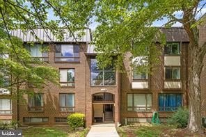 /international/us/126-roberts-ln-101-alexandria-va-110101476912/?lang=id