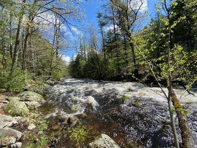 /international/us/86-route-103-sutton-nh-110107735517/