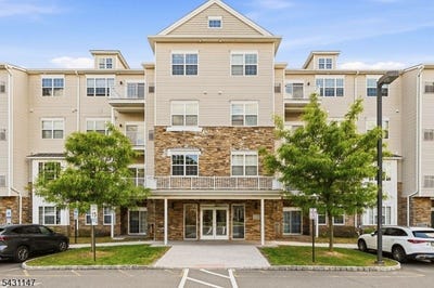 /international/us/336-pond-ln-piscataway-twp-nj-110107939353/