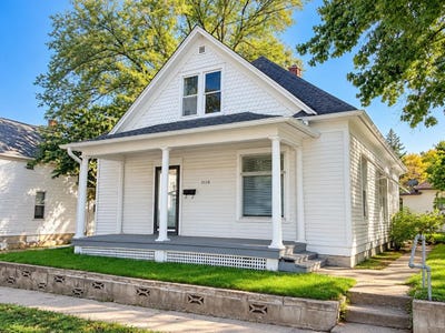 /international/us/1110-oak-st-sioux-city-ia-110120509387/