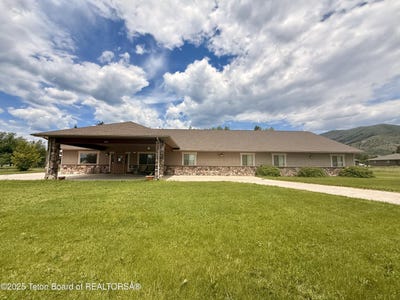 /international/us/153-doyle-child-circle-afton-wy-110099032702/?lang=zh-cn