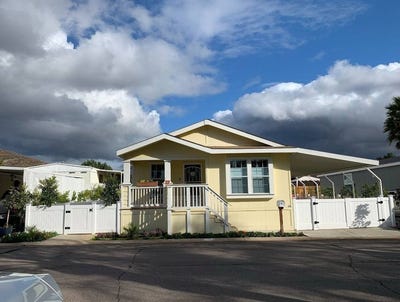 /international/us/450-e-bradley-ave-el-cajon-ca-110120028708/