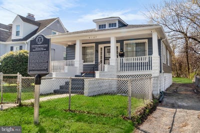 /international/us/6107-foote-street-capitol-heights-md-110106673094/
