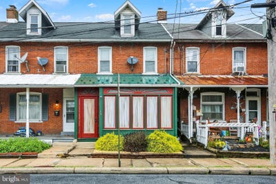 /international/us/49-e-washington-street-topton-pa-110120026847/