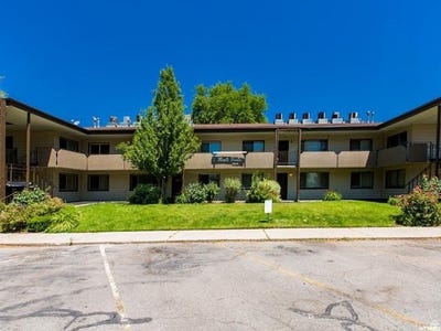 /international/us/1555-e-3900-s-millcreek-ut-110108492230/