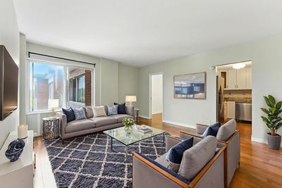 /international/us/22-chestnut-place-brookline-ma-110100972471/