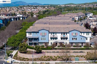 /international/us/3910-scottfield-st-dublin-ca-110108207860/