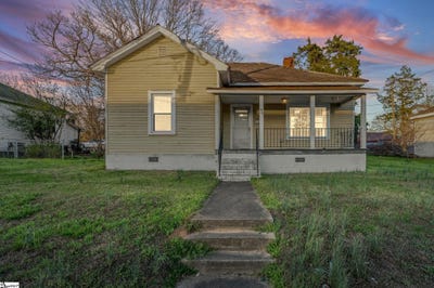 /international/us/38-n-greenwood-avenue-ware-shoals-sc-110106308800/