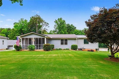 /international/us/2908-austin-bridge-road-douglasville-ga-110108552784/