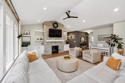 /international/us/14301-sheridan-avenue-urbandale-ia-110107335321/