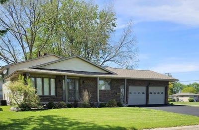 /international/us/312-north-cedar-abingdon-il-110107652234/