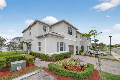 /international/us/826-se-17th-st-homestead-fl-110110417299/
