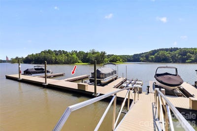 /international/us/773-river-park-road-belmont-nc-110108768710/