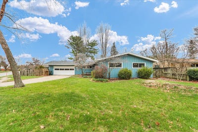 /international/us/609-e-sunnycrest-court-urbana-il-110106817267/