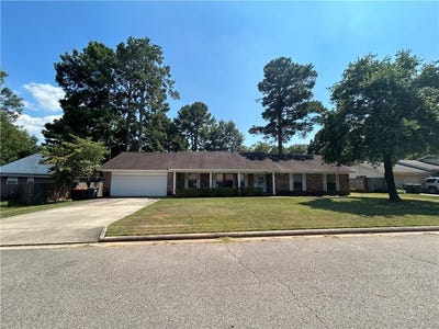 /international/us/2503-w-2nd-pl-russellville-ar-110101406206/