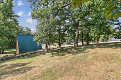 /international/us/centerpoint-drive-montezuma-ia-110106754338/