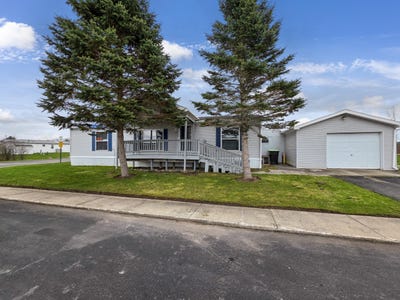 /international/us/73-chelsey-lane-cheboygan-mi-110108294888/