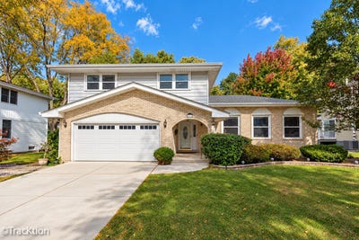 /international/us/904-weatherbee-avenue-downers-grove-il-110120554814/