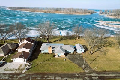 /international/us/7631-e-downend-drive-lakeside-marblehead-oh-110106446726/