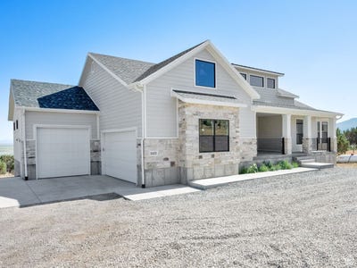 /international/us/2423-w-cedarline-stockton-ut-110100840395/