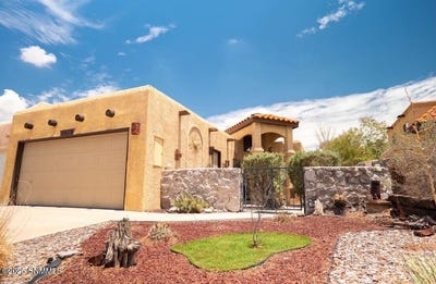 /international/us/2050-pinecone-way-las-cruces-nm-110101423951/