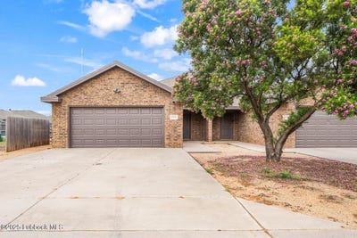 /international/us/9806-avenue-v-lubbock-tx-110099935023/