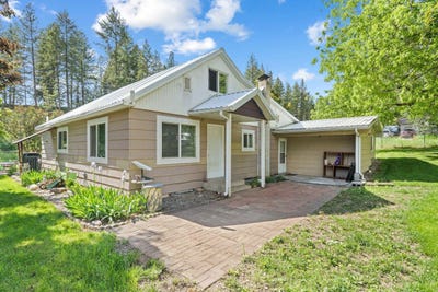 /international/us/611-hegney-way-colville-wa-110108472225/