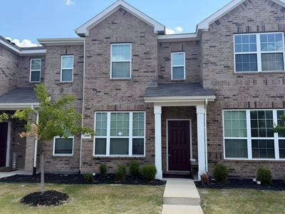 /international/us/2908-bluets-drive-mesquite-tx-110110217622/