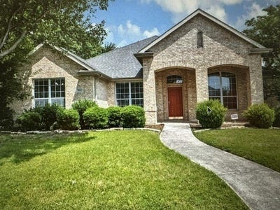 /international/us/1601-long-prairie-court-allen-tx-110120451162/