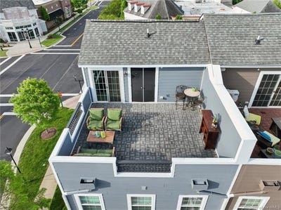 /international/us/4901-settlers-market-boulevard-williamsburg-va-110099036868/
