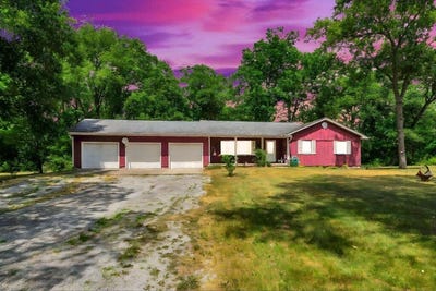 /international/us/10745-n-300-w-lake-village-in-110100946706/?lang=en