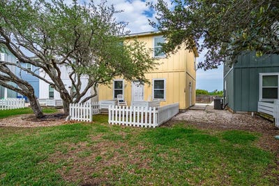 /international/us/4212-s-hwy-35-rockport-tx-110107697783/