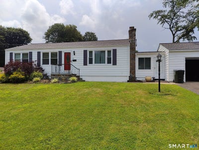 /international/us/4-ascolese-road-trumbull-ct-110108572200/