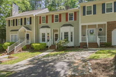 /international/us/126-riverwalk-circle-cary-nc-110107995110/