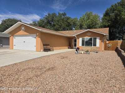 /international/us/511-ginger-street-bloomfield-nm-110110244359/