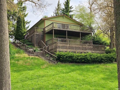 /international/us/75-w-510-s-pleasant-lake-in-110108122272/