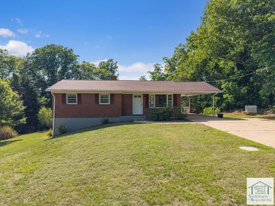 /international/us/227-n-fork-rd-martinsville-va-110108032300/