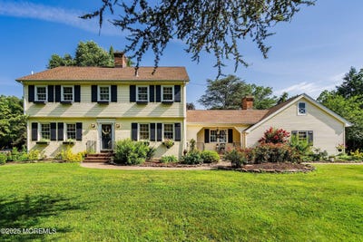 /international/us/300-old-york-road-hamilton-nj-110101219536/