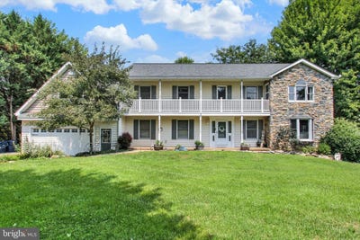 /international/us/875-mount-carmel-road-orrtanna-pa-110119572786/