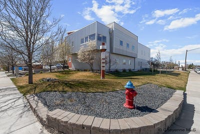 /international/us/1820-dillon-ave-cheyenne-wy-110107267240/